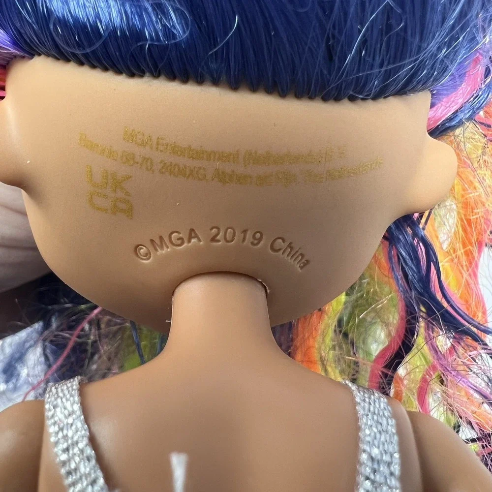 LOL Surprise OMG Sketches Fashion Doll with‎ Rainbow Hair 2019 Incomplete
